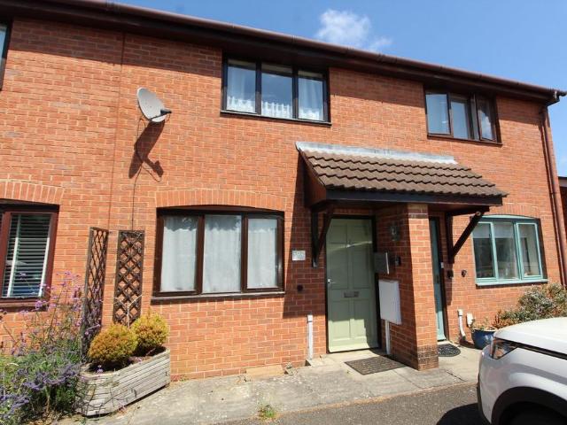 House for sale in Stanford On Avon, Leicestershire