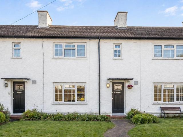 House for sale in Henlow, Bedfordshire