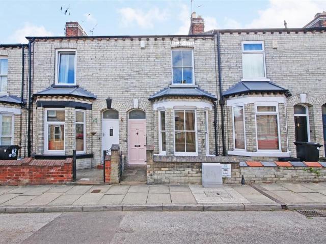 House for sale in High Field, York