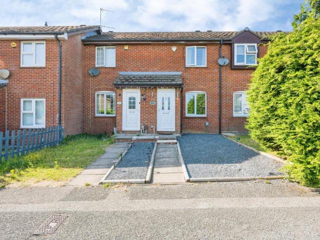 House for sale in Woodside Estate, Houghton Regis