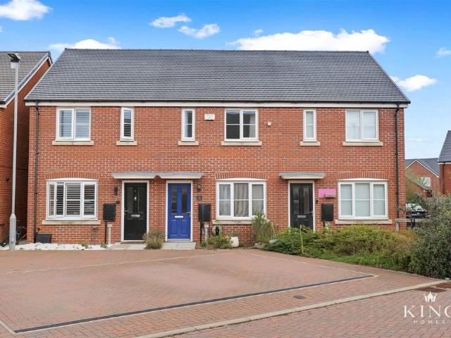 House for sale in Meon Vale, Stratford-on-Avon