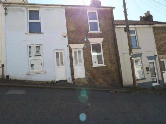 House for sale in Luton, Chatham