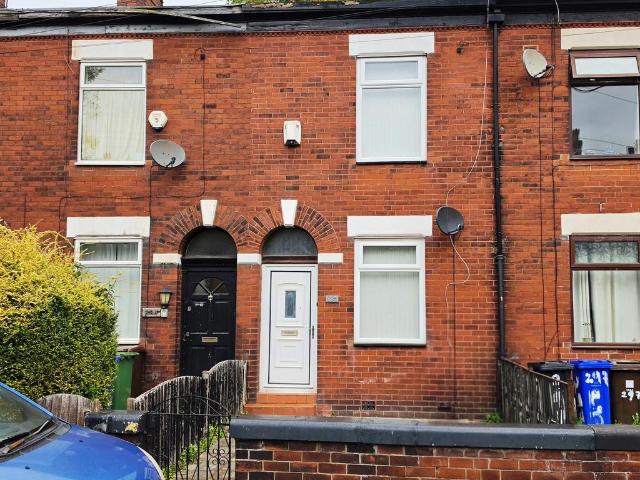 House for sale in Droylsden, Tameside
