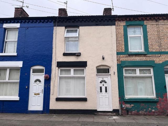 House for sale in Calderstones