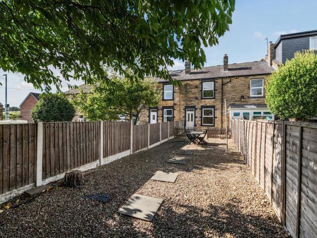 House for sale in East Ardsley, West Yorkshire