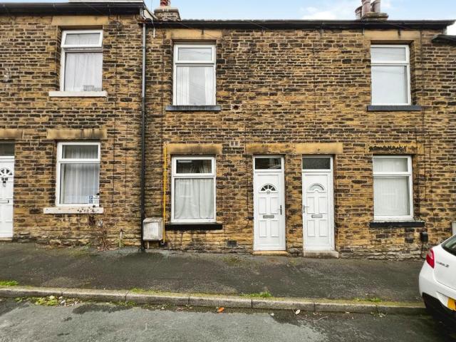 House for sale in Eccleshill, West Yorkshire