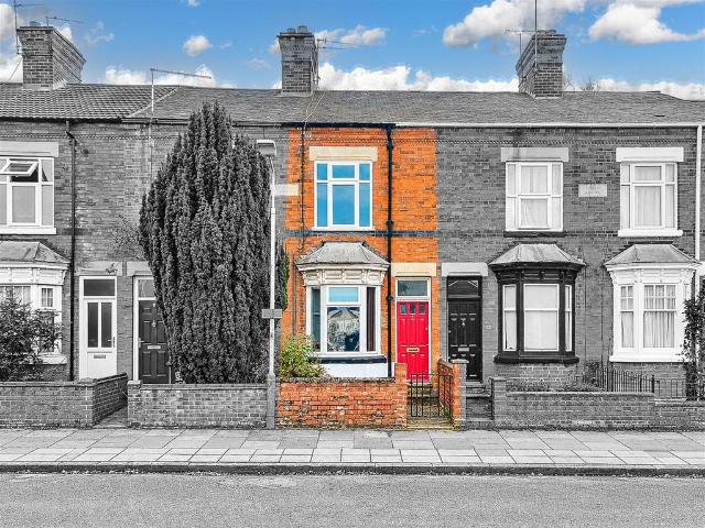 House for sale in Knighton Fields, Leicester