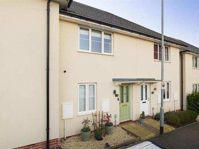 House for sale in Aylesham, Dover