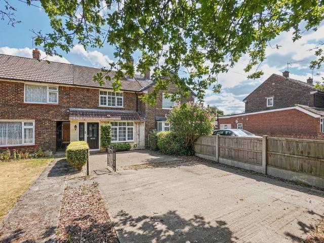 House for sale in Oad Street, Kent