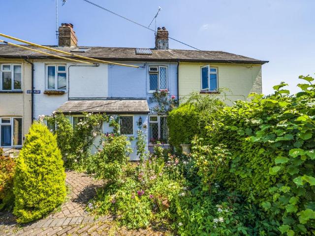 House for sale in Bolton Low Houses, Hampshire