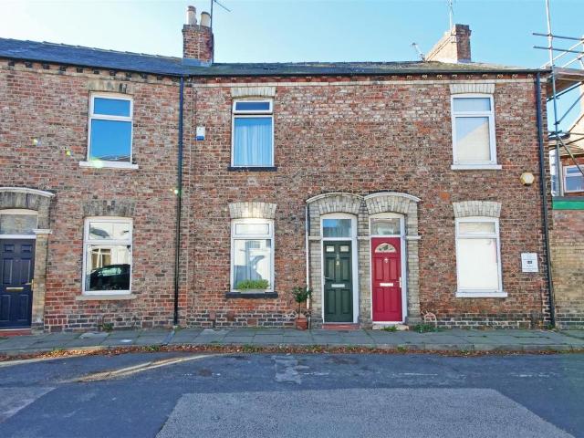 House for sale in The Groves, York