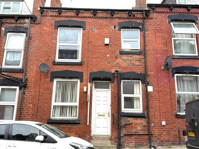 House for sale in Harehills, West Yorkshire