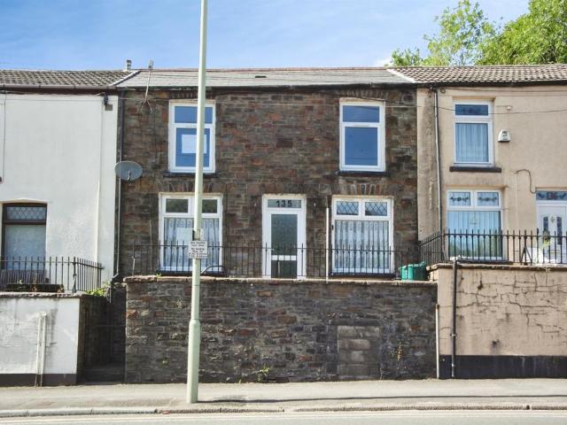 House for sale in Ystrad, Gelli