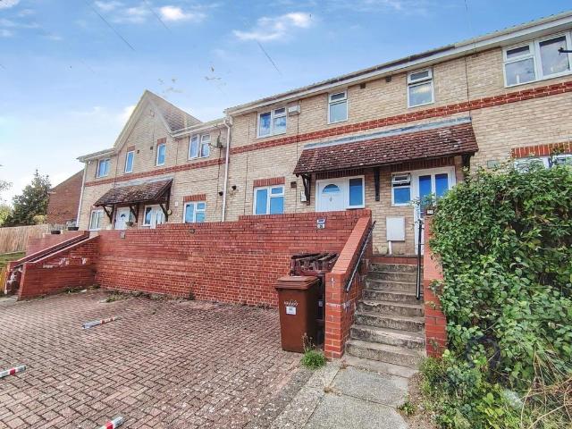 House for sale in Wayfield, Chatham