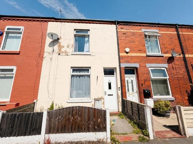 House for sale in Peel Green, Salford