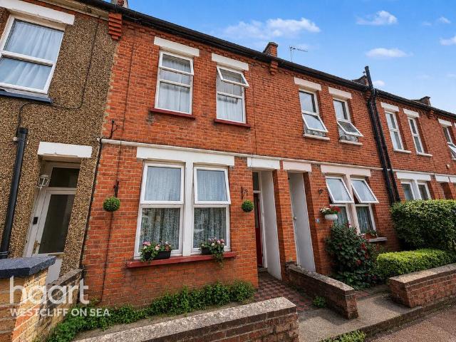 House for sale in Alton Barnes, Essex