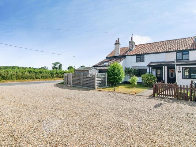 House for sale in Burgh St Peter, Norfolk