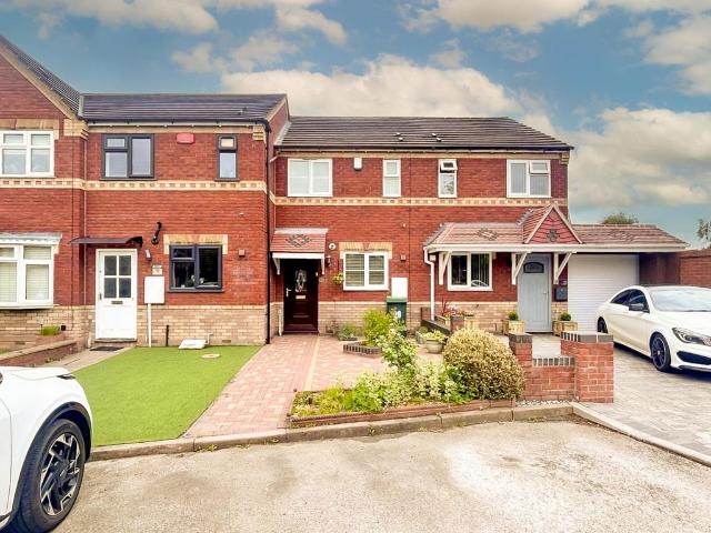 House for sale in Tipton, West Midlands