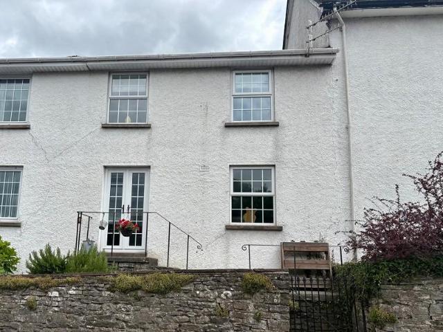 House for sale in Crickhowell