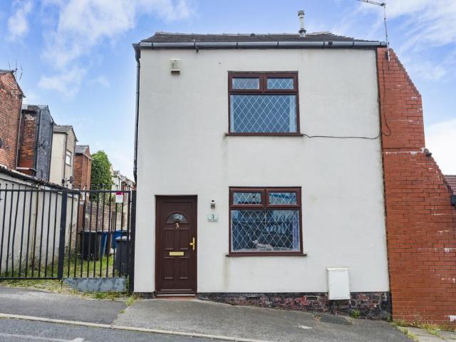 House for sale in New Hall Farm, Wigan