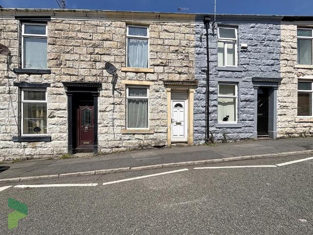 House for sale in Knowle Fold, Darwen
