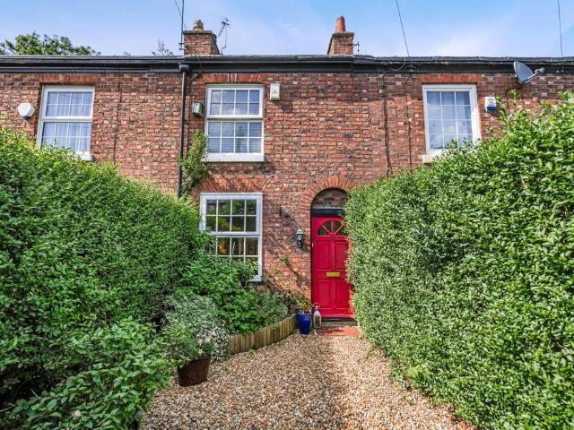 House for sale in Georgia, Greater Manchester