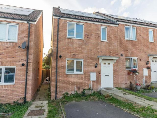 House for sale in Nether Hall, Leicester