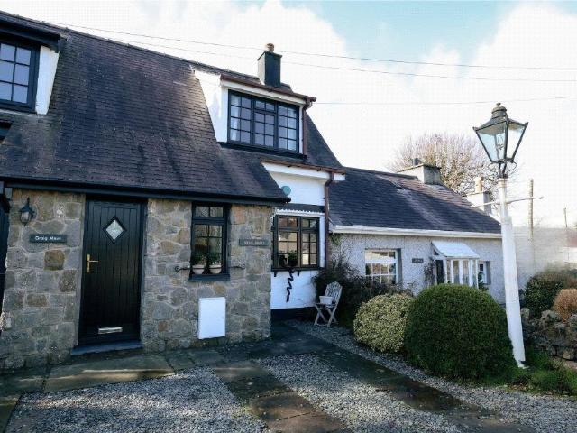 House for sale in Llanfair-Mathafarn-Eithaf, Tynygongl