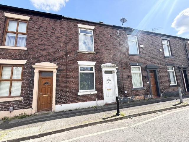 House for sale in Trub, Burnedge
