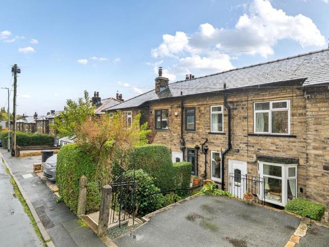 House for sale in Barwood, Calderdale