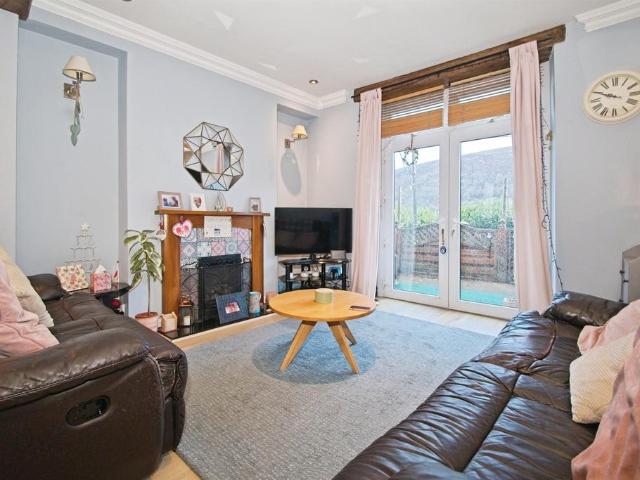 House for sale in Cwm, Waun-lwyd