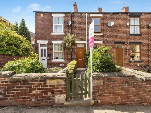 House for sale in Ackworth Moor Top, West Yorkshire