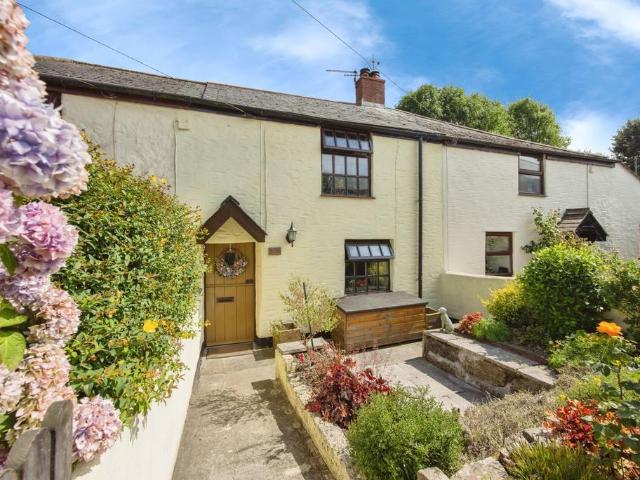 House for sale in Chapel Town, Cornwall