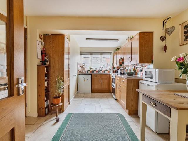 House for sale in Pewsham, Chippenham