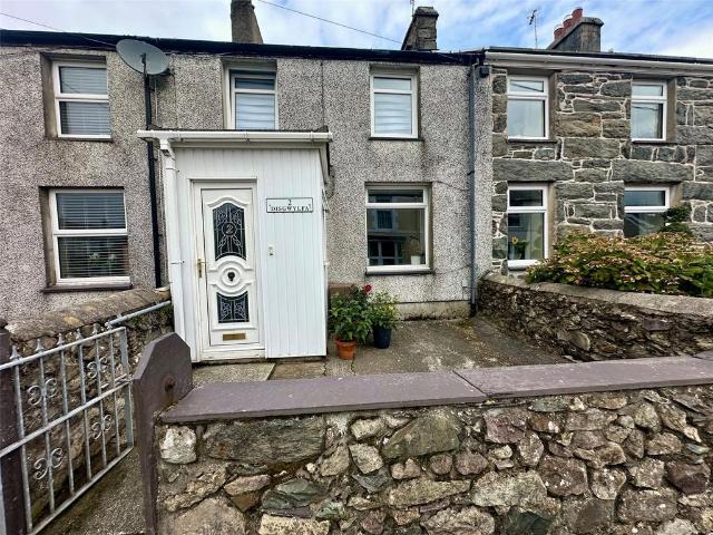 House for sale in Llanrug