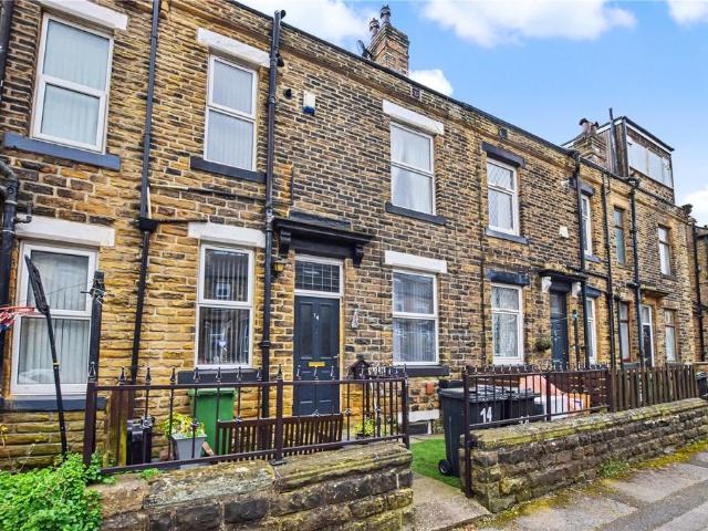 House for sale in Pudsey, West Yorkshire