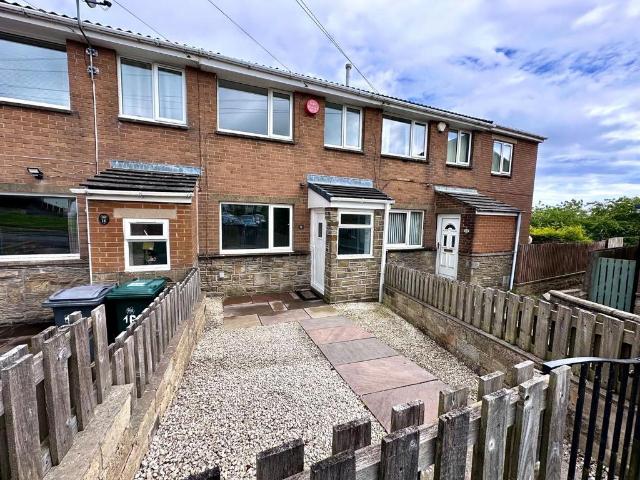 House for sale in Golcar, West Yorkshire