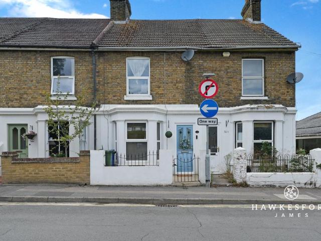 House for sale in Grove Park, Swale