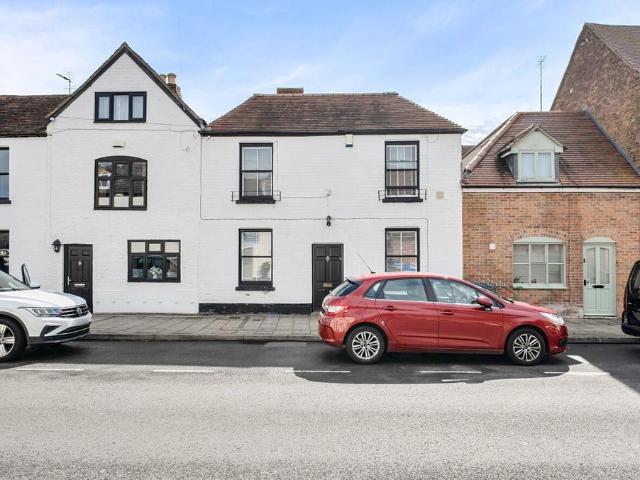 House for sale in Tewkesbury, Pamington