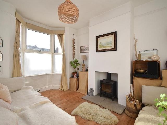 House for sale in Ore, Guestling Green
