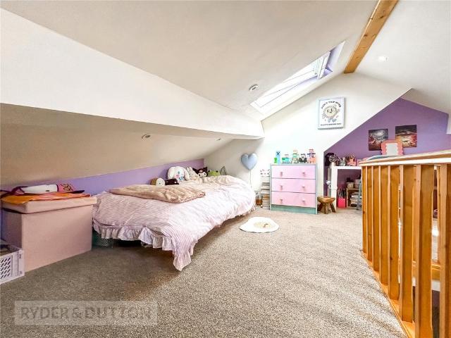 House for sale in Mossley Cross, Tameside