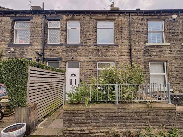 House for sale in Hill Top, Slaithwaite
