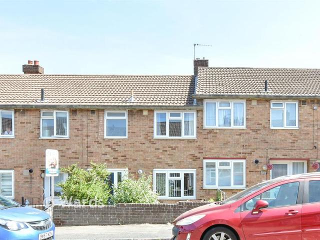 House for sale in Chatham