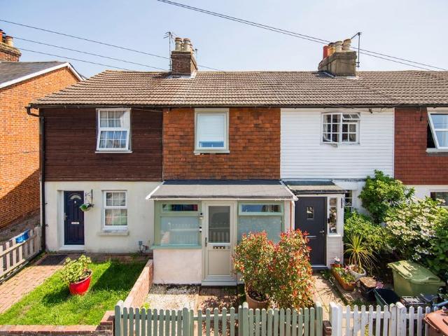 House for sale in Southborough, Sandown Park