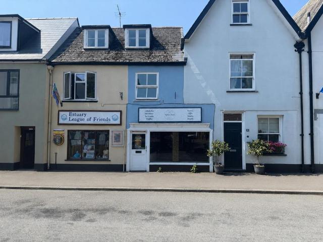 House for sale in Watergate, Devon