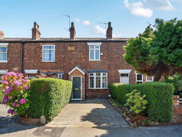 House for sale in Fulshaw Park, Wilmslow