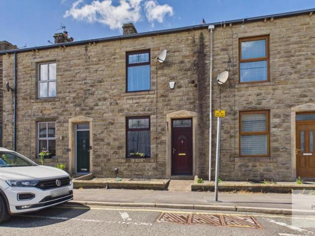 House for sale in Loveclough, Irwell Vale