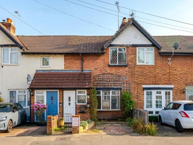 House for sale in New Haw, Runnymede