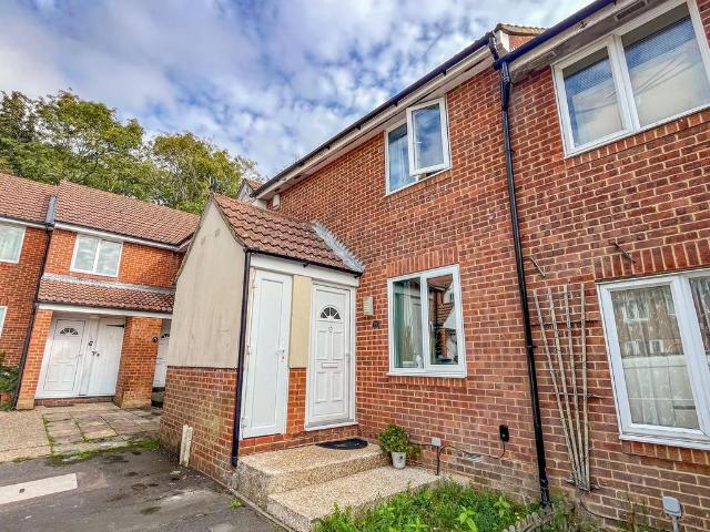 House for sale in Silverhill Park, Hastings