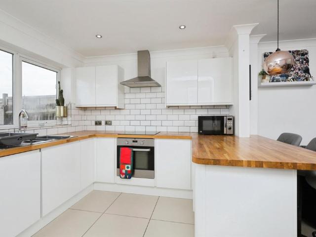 House for sale in Eastbourne, East Sussex